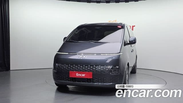 Hyundai Staria Modern, 2022 3