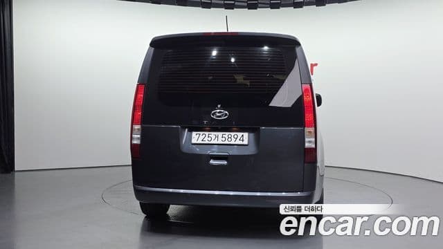 Hyundai Staria Modern, 2022 4