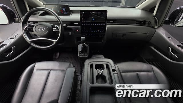 Hyundai Staria Modern, 2022 7