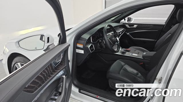 Audi A6 (C8) Premium, 2023 11