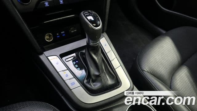 Hyundai Avante AD Special, 2016 9