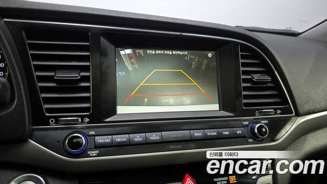 Hyundai Avante AD Special, 2016 15