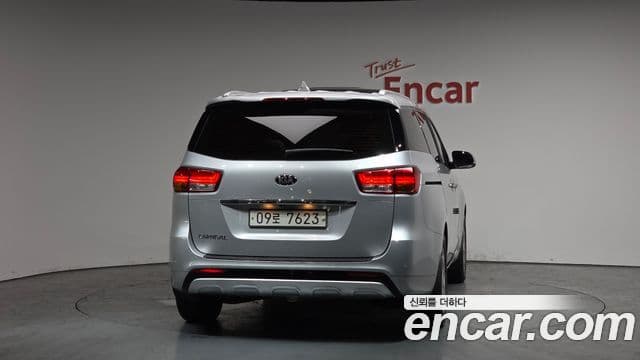 Kia All New Carnival Special, 2018 4