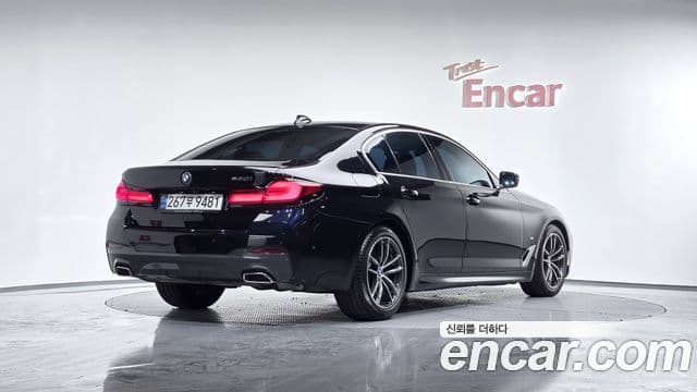 BMW 5시리즈 (G30) 520i M Sport, 2023 2