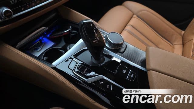 BMW 5시리즈 (G30) 520i M Sport, 2023 9