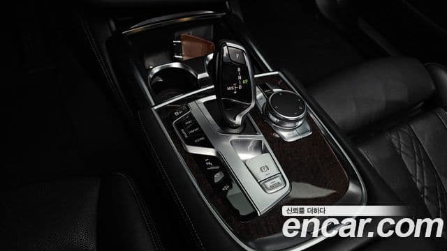 BMW 7시리즈 (G11), 2016 9