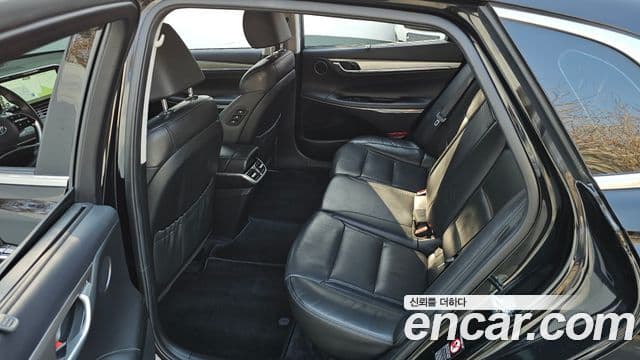 Hyundai The / новый New Grandeur IG гибрид Exclusive, 2023 12