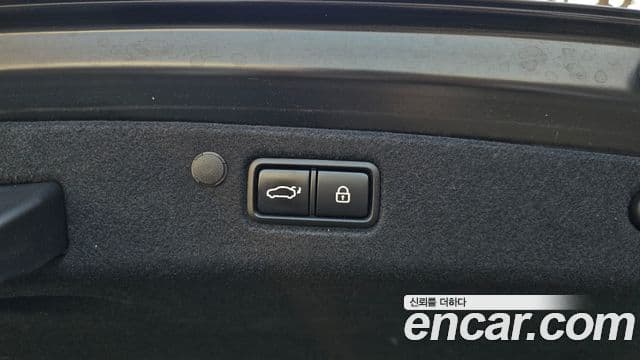 Hyundai The / новый New Grandeur IG гибрид Exclusive, 2023 20