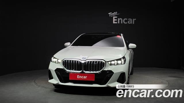 BMW 5시리즈 (G60) 530e M Sport, 2026 3