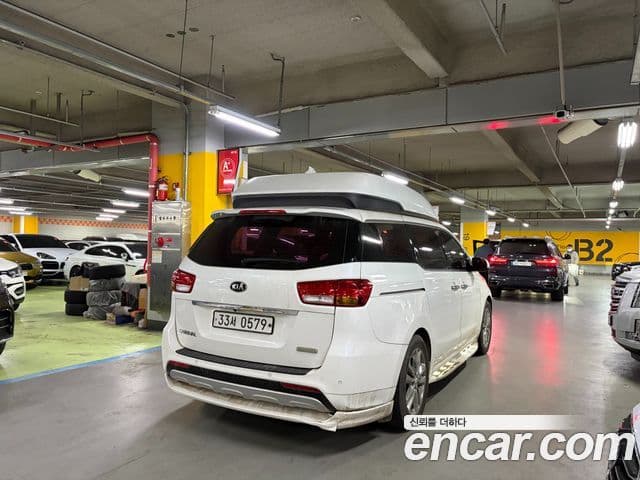 Kia All New Carnival Noblesse, 2016 3