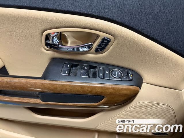 Kia All New Carnival Noblesse, 2016 17