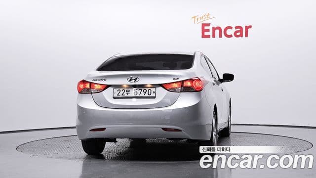 Hyundai Avante MD M16 GDI Smart, 2013 4