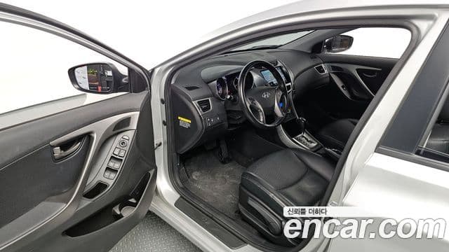 Hyundai Avante MD M16 GDI Smart, 2013 12