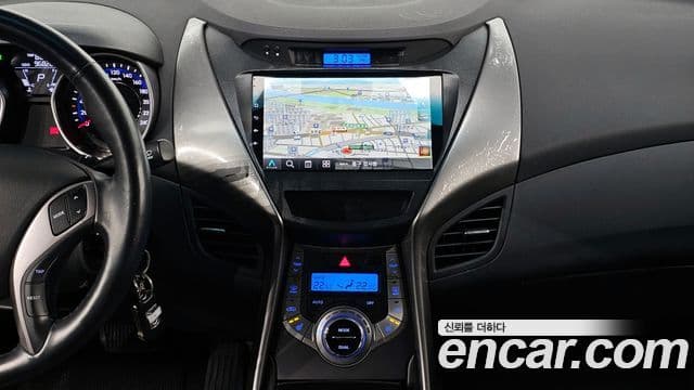 Hyundai Avante MD M16 GDI Smart, 2013 15