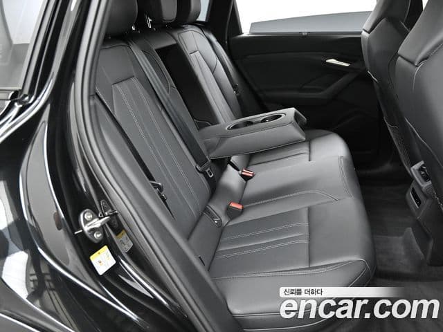 Audi Q6 e-Tron (GF) Premium, 2025 12