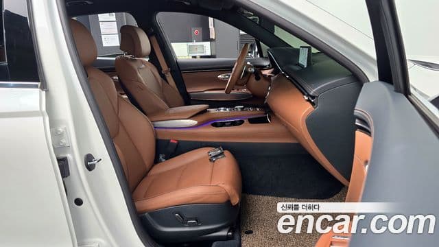 Genesis GV70, 2024 10