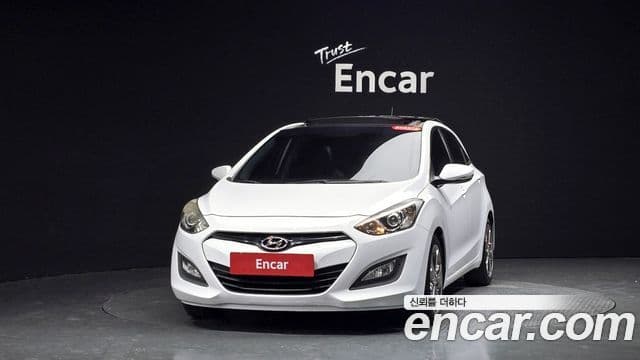 Hyundai i30(новый кузов / новое поколение) 1.6 GDI Unique, 2012 3