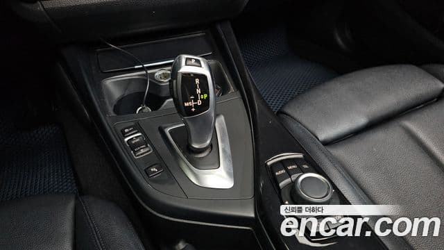 BMW 1시리즈 (F20) 118d Sport 5도어, 2015 9