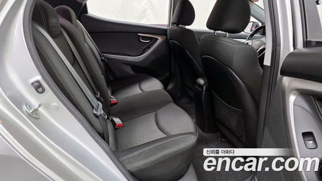 Hyundai Avante MD M16 GDI Smart, 2013 12