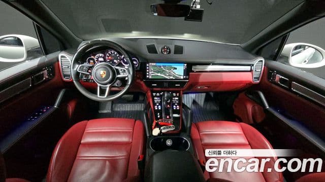 Porsche Cayenne (PO536), 2022 7