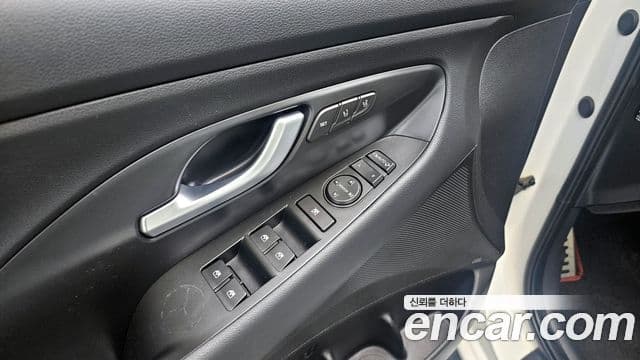 Hyundai i30 (PD) Sport Premium, 2017 17