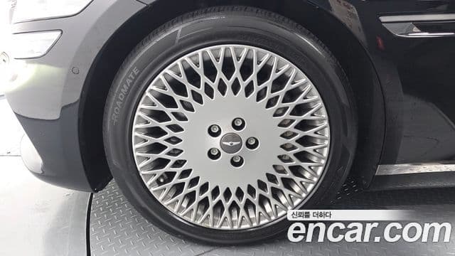 Genesis G80 (RG3) бензин 3.5 турбо AWD, 2022 все фото