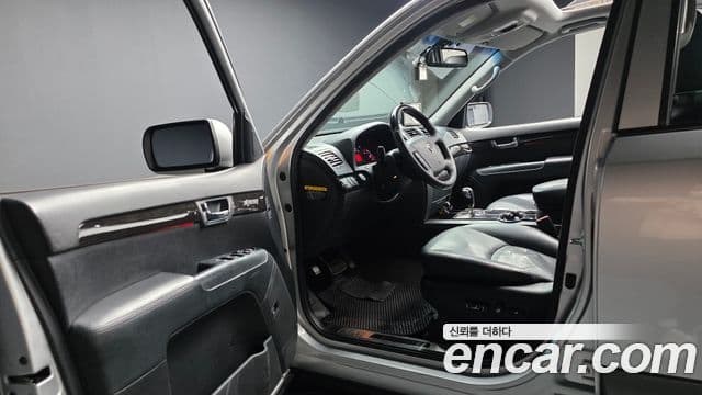 Kia Mohave 4WD KV300, 2012 10