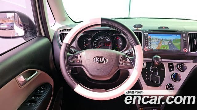 Kia Ray Luxury, 2014 13