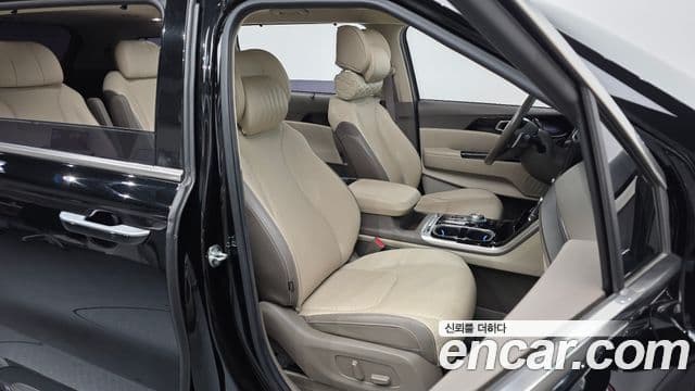 Kia Carnival 4세대 Signature, 2023 10