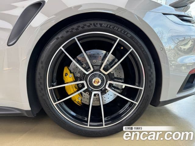 Porsche 911 (992) турбо S, 2023 все фото