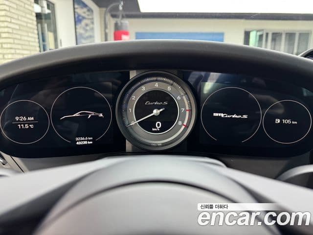 Porsche 911 (992) турбо S, 2023 8