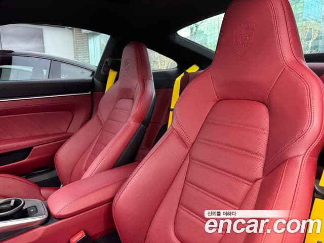 Porsche 911 (992) турбо S, 2023 10