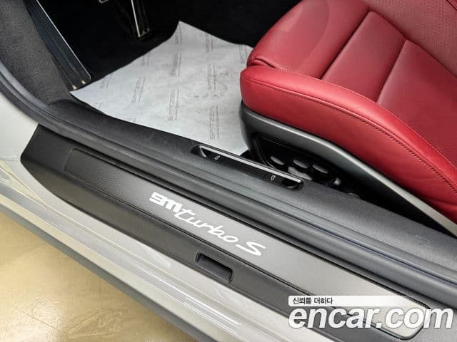 Porsche 911 (992) турбо S, 2023 12