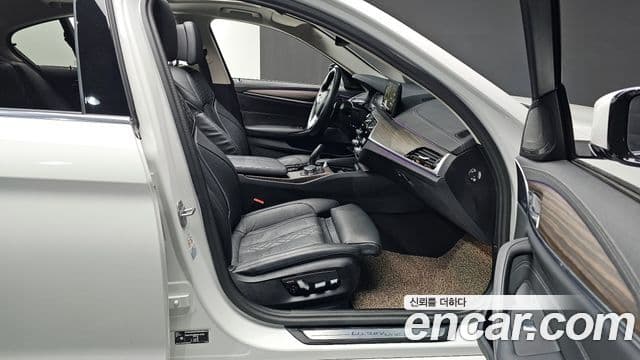 BMW 5시리즈 (G30) Luxury, 2023 11