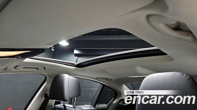 BMW 5시리즈 (G30) Luxury, 2023 18