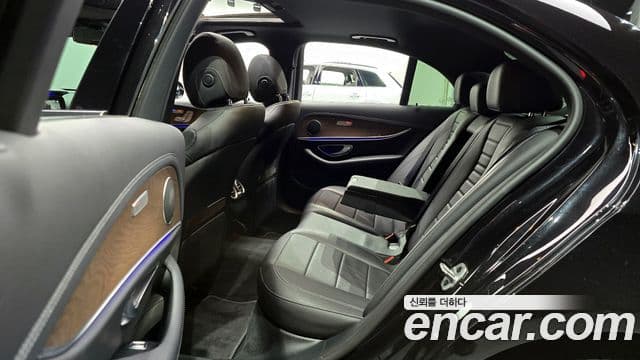 Mercedes-Benz E-класс W213 Exclusive, 2021 12