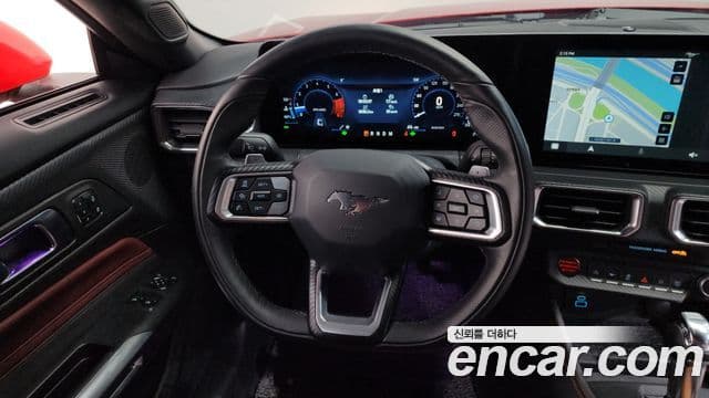 Ford Mustang 7세대 2.3 EcoBoost Premium купе, 2024 13