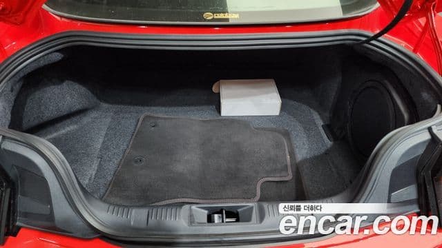 Ford Mustang 7세대 2.3 EcoBoost Premium купе, 2024 20