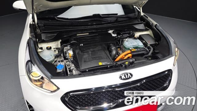 Kia Niro Prestige, 2018 6