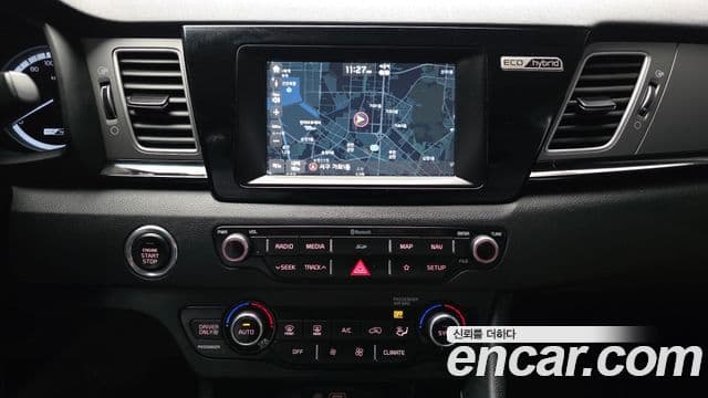 Kia Niro Prestige, 2018 14