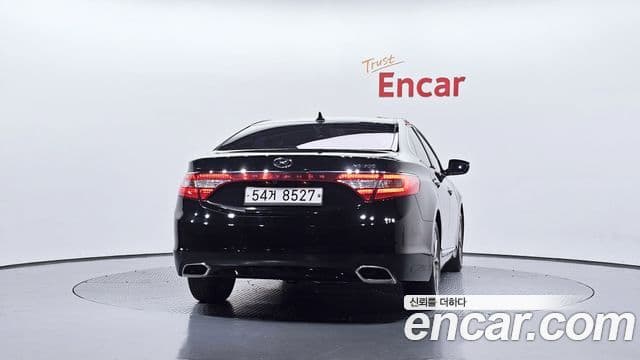 Hyundai Grandeur HG Modern, 2015 4