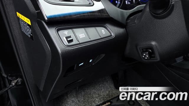 Hyundai Grandeur HG Modern, 2015 13