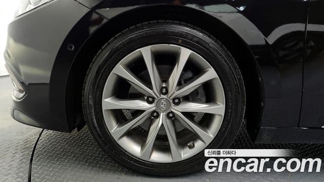 Hyundai Grandeur HG Exclusive, 2017 все фото