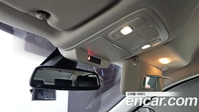 Renault Korea(Samsung) SM6 2.0 LPe LE (для людей с инвалидностью), 2017 18