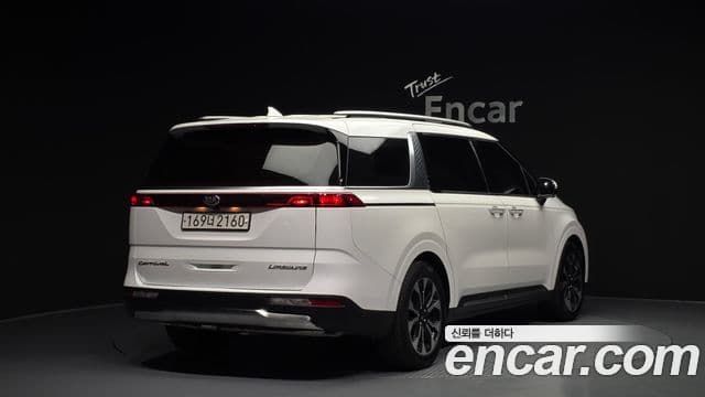 Kia Carnival 4세대 Signature, 2021 2