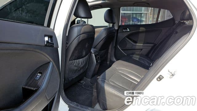 Kia K5 Luxury, 2013 12