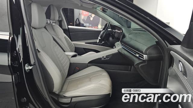 Hyundai Avante (CN7) Inspiration, 2021 11