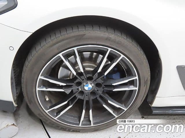 BMW 5시리즈 (G30) 520d xDrive M Sport, 2018 все фото