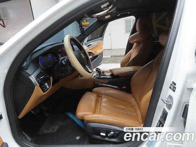 BMW 5시리즈 (G30) 520d xDrive M Sport, 2018 11