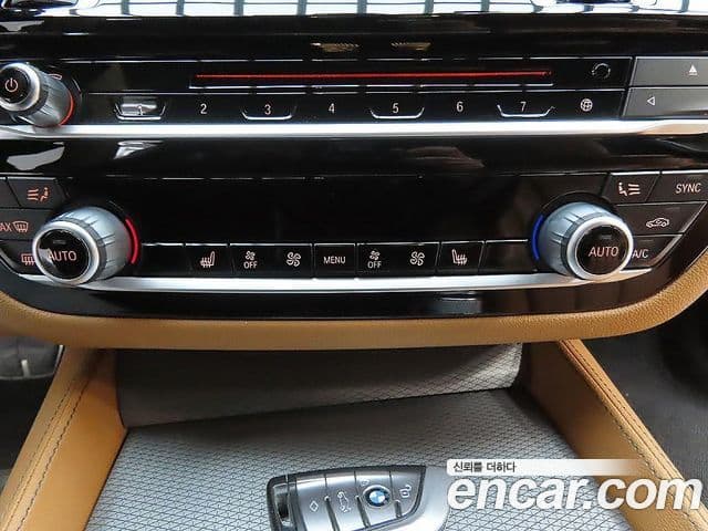 BMW 5시리즈 (G30) 520d xDrive M Sport, 2018 15